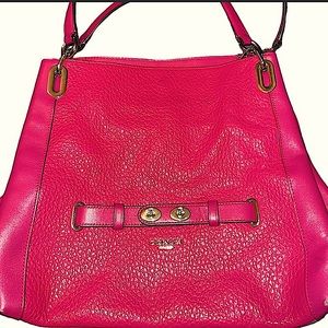 Coach Fuchsia leather handbags Great Condition shoulder bag